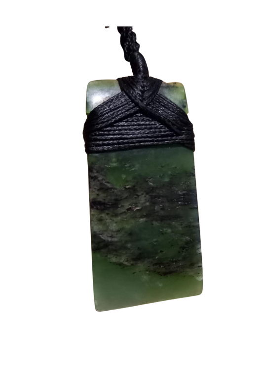 Murihiku Pounamu Toki Thin by Gavin Thomson